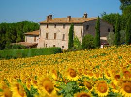 Agriturismo Casale Dei Frontini, casa rural en San Terenziano