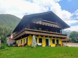 Appartments Kreuzwirt, Hotel in St. Jakob im Ahrntal