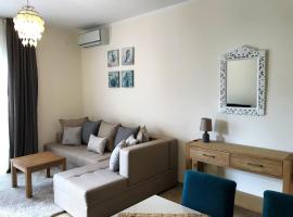 Viola Di Mare Apartments: Budva'da bir lüks otel