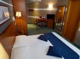 Classic Hotel Tulipano, hotel em Terni