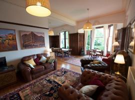 Warriston Apartment at Holm Park, accommodation in Moffat
