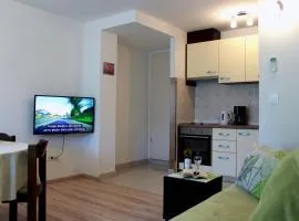 Apartment Ljubica Kaštel Gomilica
