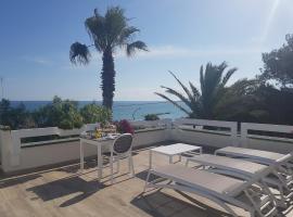 B&B TORRE AZUL FRONTEMARE - Bisceglie, hotel v destinaci Bisceglie