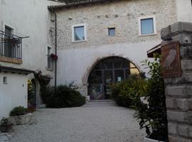 Residenza Storica le Civette, casa de hóspedes em Castel del Monte