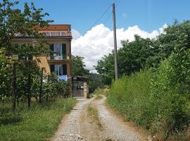 Buio Pesto, hotel v destinaci Ceparana
