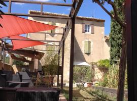 Le Moulin de Milan, hotell i Cheval-Blanc