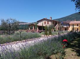 Sulla Strada di San Francesco, hotel romântico em Assis