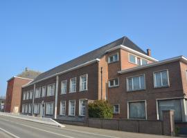 KLOOSTERSTRAAT40, guest house in Zottegem