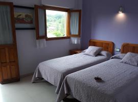 Hostal Rural El Campito, penzion v destinaci San Martín del Castañar