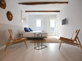 Santiago Center Rooms