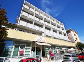 Hotel Boom, hotel v Rimini (Rivabella)