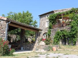 L'Attrape Reve, hotel in Saint-Vincent-de-Barrès