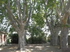 aile d'un ancien mas