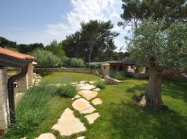 Casa Fogoler Fažana, Hotel in Peroj