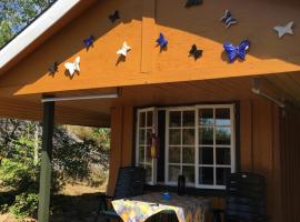The Yellow House, hotel in Bamble