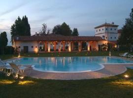 Borgo Dei Conti Della Torre, hotel v destinaci Morsano al Tagliamento