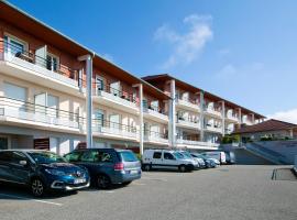 Séjours & Affaires Genève Gex Les Rives Du Léman, hotel v mestu Gex