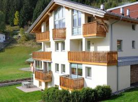 Haus Sonneneck - ski in & out, hotel v destinaci Sankt Anton am Arlberg