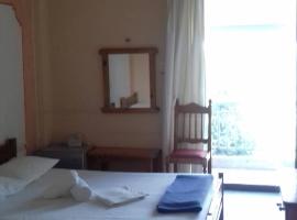 Hotel Ionio, hotel di Katakolon