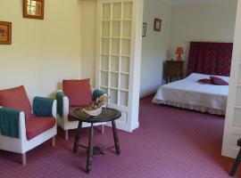 Chambres d'Hôtes Haitz Ondo, hotel v destinaci Hasparren