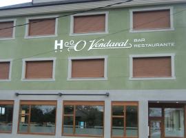 O Vendaval Hostal Restaurante, отель в городе Баррейрос
