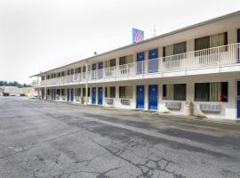 Motel 6-Kelso, WA - Mt. St. Helens, хотел в Келсо