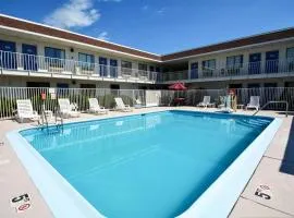 Motel 6-Windsor Locks, CT - Hartford