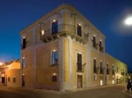 Palazzo Marzano, hotel v destinácii Briatico