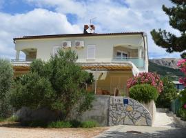 Apartments Buljan, khách sạn ở Baška