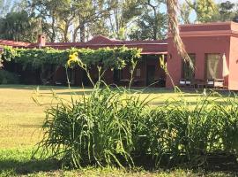 Estancia La Violeta, khách sạn ở Chajarí