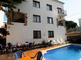 Apartamentos AR Caribe, hotel i Lloret de Mar