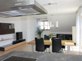 Ferienwohnung Faber mit großem Südbalkon, hotel v destinaci Essing