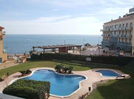 Apartamento c/ vista p/ mar L' Ampolla, hotel en L'Ampolla