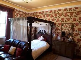 Hallgreen castle