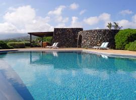 Dammusi I Jardina, accessible hotel in Pantelleria