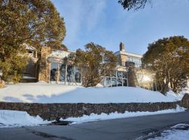 Breathtaker Hotel and Spa, hotel a Mount Buller