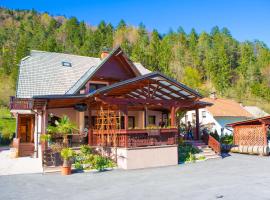 Guesthouse Veranda, golf hotel v Mojstrani