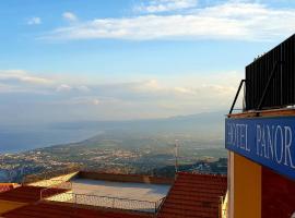 Hotel Panorama di Sicilia, hotel Castelmolában