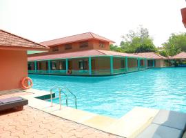 SAJ Earth Resort & Convention Center , Kochi, спа-отель в городе Недумбассери