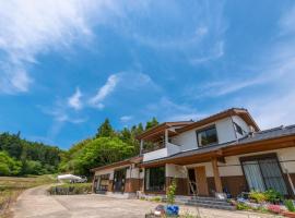 Share Creative&Bed adonoan, cabana o cottage a Takeo