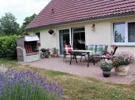 Villa Cozy Holiday Home in Hohenkirchen near Baltic Sea pilsētā Hohenkirchen