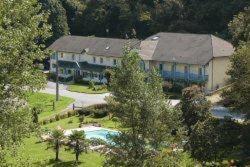 Au Bon Coin, hotel v destinaci Lurbe-Saint-Christau