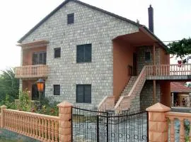 Apartmani "Dukic"