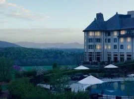 4 stars hotel in Asheville