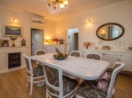 Apartment Valerija, hotel i Jesenice