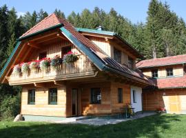 Stillbacherhütte, hotel in Mariahof