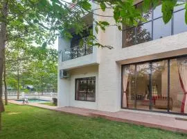 StayVista's Greenwoods Villa 9 - City-Center Villa with Private Pool, Terrace, Lift & Ping-Pong Table