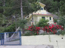 Eagle's nest, hotel v destinaci Llogara