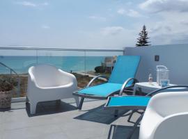 Cozy beach house, holiday rental in Pervolia