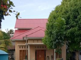 Nayang Tomia, hotel v destinácii Waha